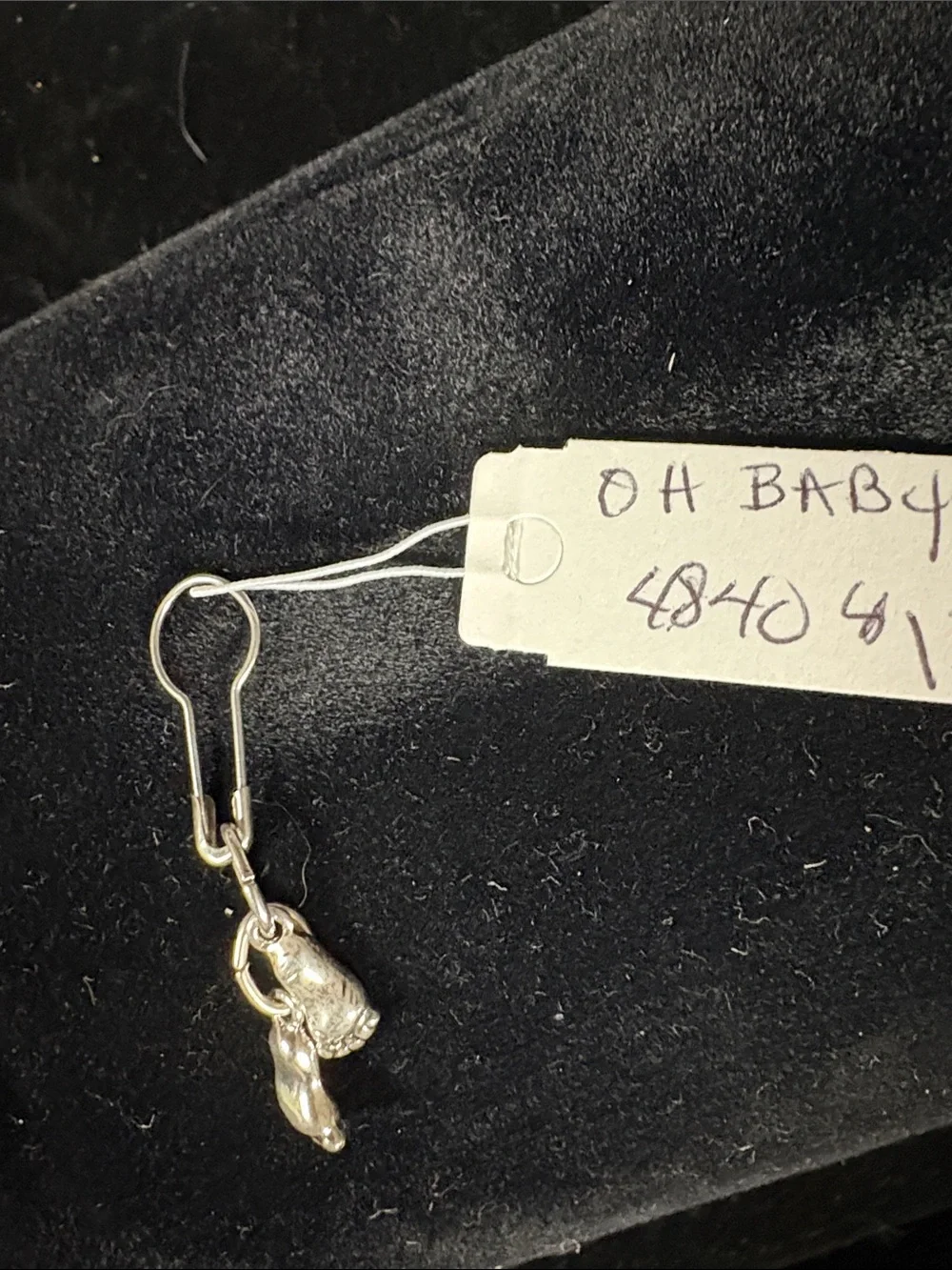 Silver Baby Foot Charm - Picture 5 of 5